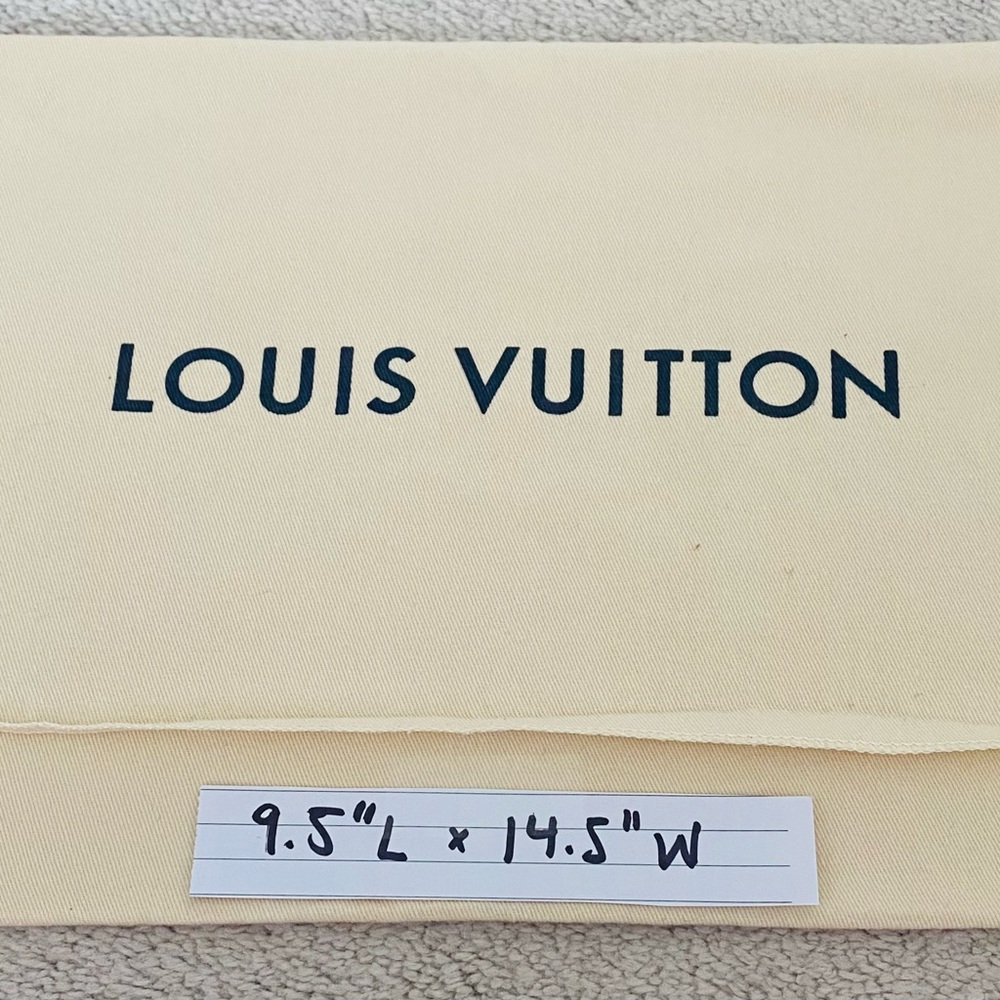 Louis Vuitton Beige Dust Bag Louis Vuitton Medium Dust Bag Louis Vuitton Dustbag